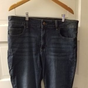 Riders by Lee Skinny Jeans